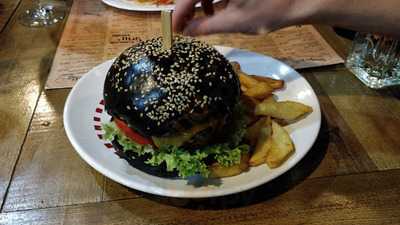 Joker's American Pub