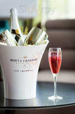 Kardinale Luxury Furniture And Caffe Boutique