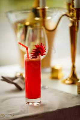 Kardinale Luxury Furniture And Caffe Boutique