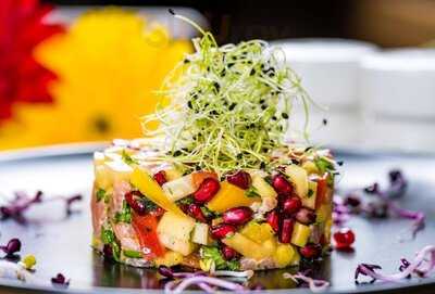 Aubergine Cantacuzino