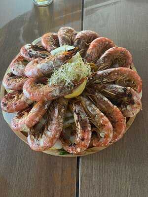 Prime Restaurant & Bar