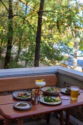 Le Bab Charles De Gaulle