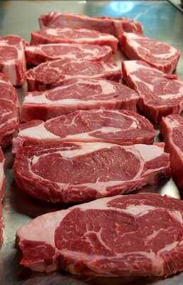 Meat 2 Eat Steakhouse