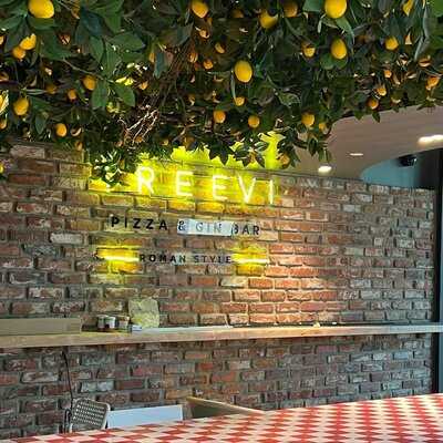 Treevi Pizza & Gin Bar