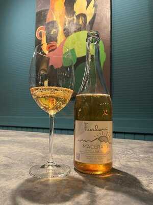 Mosto Natural Wine Bar & Bistro