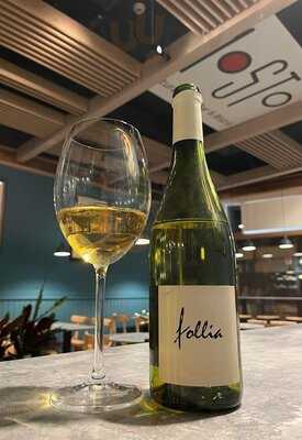 Mosto Natural Wine Bar & Bistro