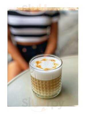 7 Stories - Coffee Studio