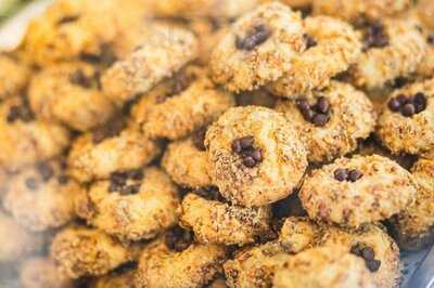 Doi Prieteni Patiserie-covrigarie