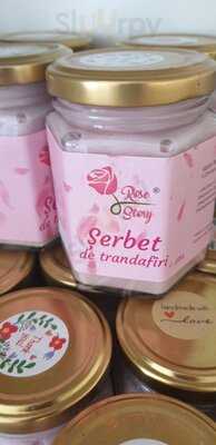 Rose Story - O Bacanie In Sufragerie