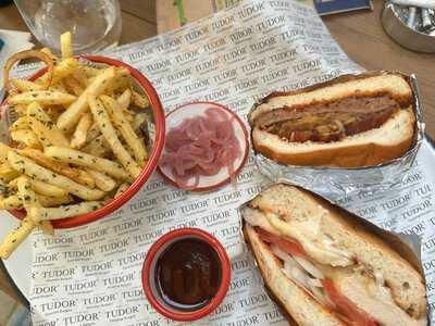Tudor Gourmet Burgers