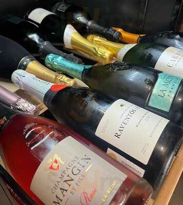 Wine Drops Wine Bar & Shop