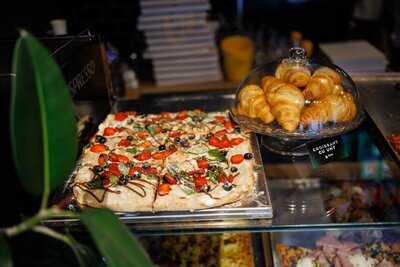 Pizza Shop & Espresso Bar Universitate