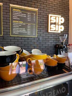 Sip Sip Social Place