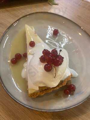 Folio Bistro By Paul Novac