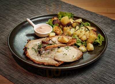 Sara Sarroglia Restaurant