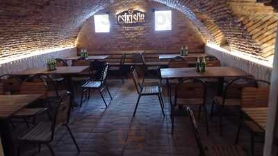 Old City Pub By Csiki Sor