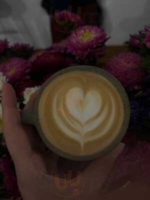 Throwback Coffee & Stories