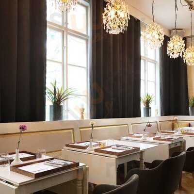 Restaurang Vägg I Vägg