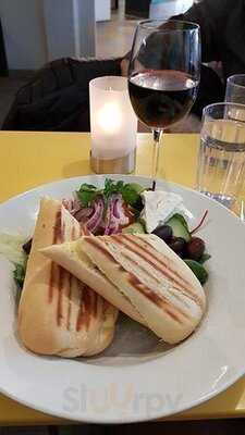 Roomer Coffee & Deli