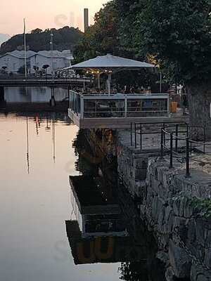 Roomer Coffee & Deli