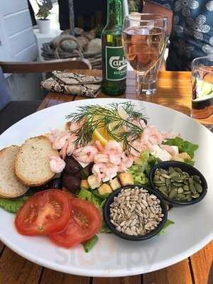 Wagga Fisk & Delikatessrokeri