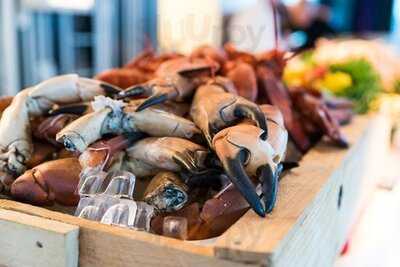 Arstiderna By The Sea