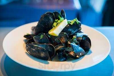 Arstiderna By The Sea