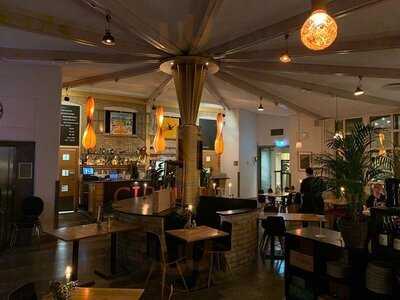 Cirkus At The More Bistro