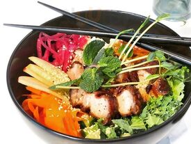 I Mitten Cafe & Poke Bowl