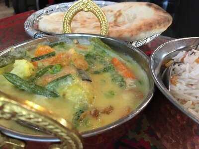 Restaurant Spice And Curry