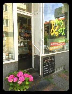 Mix & Eat