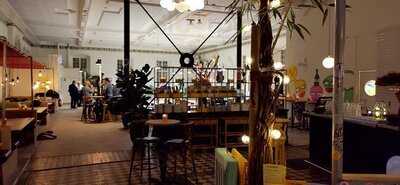 Boule & Tapas - La Taverna