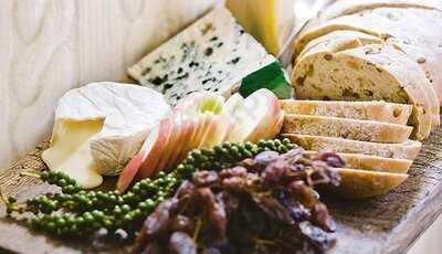 Bengtsons Ost & Vinhus