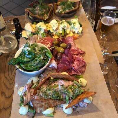 Nom - Baren & Matkällaren