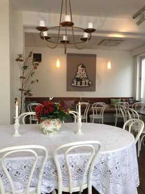 Fereshteh Konditori & Cafe