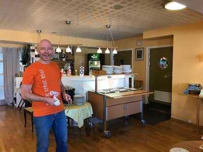 2i1 Cafe & Restaurang