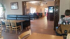 Arams Pizzeria