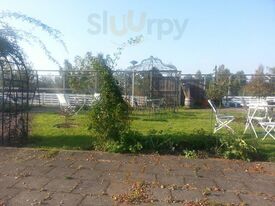 Albackens Trädgårdskafferi