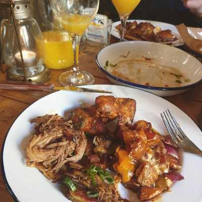 Low And Slow Smokehouse