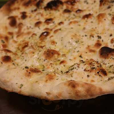 Mukut Indian Restaurant