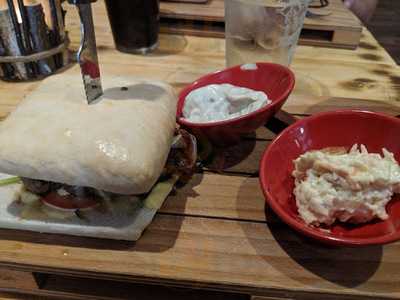 Bourbon Burgers, Cigars And Lounge