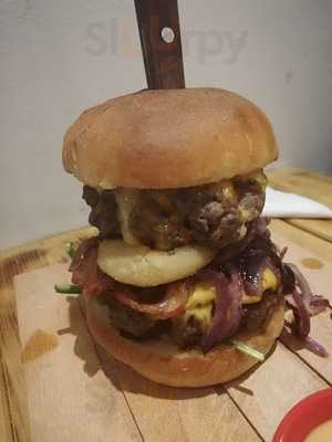 Bourbon Burgers, Cigars And Lounge