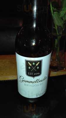 Woody's Pub & Restaurang