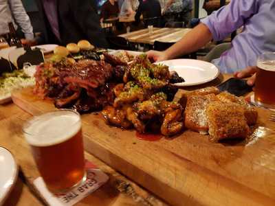 Smoke Barbeque & Bar