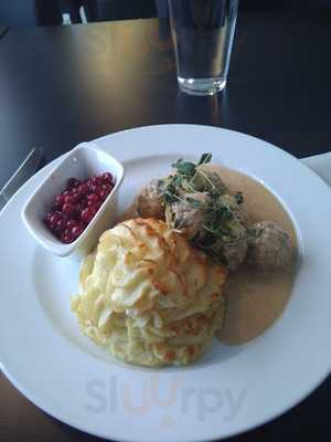 Husmans Bar & Bistro