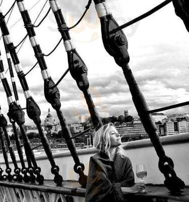 Bar & Bistro Chapman