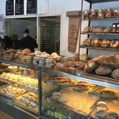 Leijons Stenungsbageri & Konditori