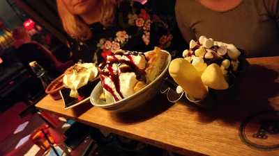 Baren & Baren Restaurang Ab