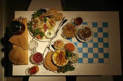 Jorden Ar Bla Som En Apelsin