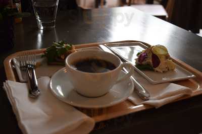 Slottet Café